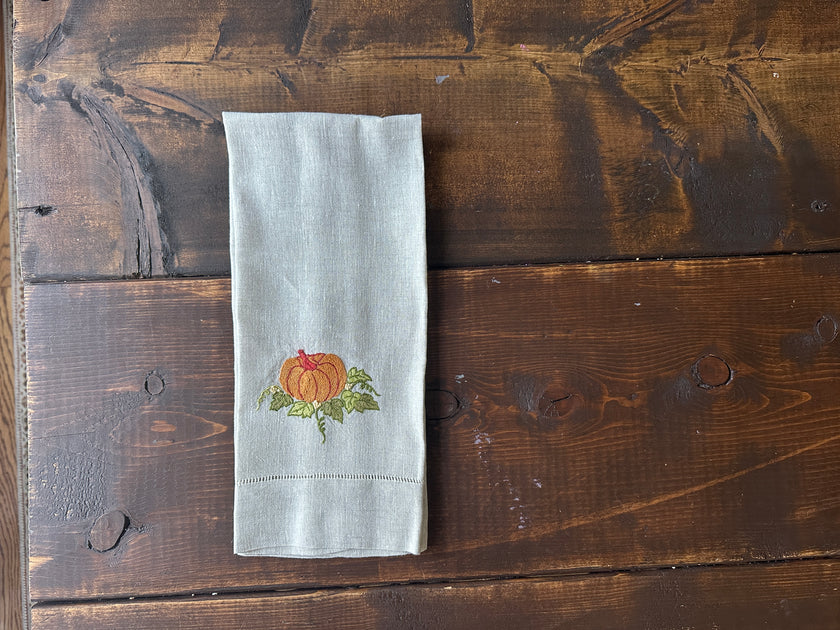 Pumpkin patch rustic truck dish Towel, Personalized tea towel, Fall Home  Decor, Custom tea towel, Farmhouse Decor, Housewarming gift freeshipping -  LaceyRaeDesigns