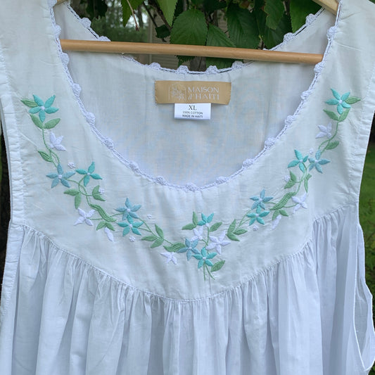 The Sarah Garland Nightgown - Aqua