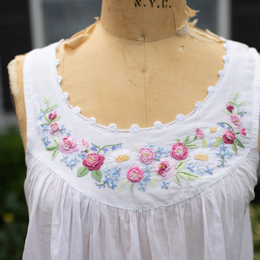 Rosebud Nightgown